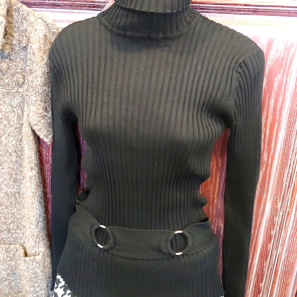 Woman's sweatet